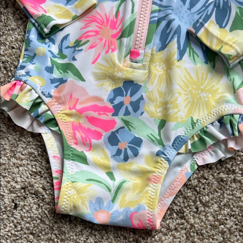 Old Navy One Piece Pastel Floral Long Sleeve Baby Swimwear, Size 3-6 Months - Picture 5 of 6